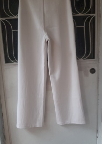 Oysho Tek Piliseli Bol Kumaş Pantolon - Görsel 3