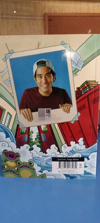 Benim sihirli dünyam - Zach King