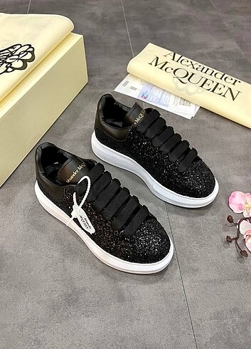 37 Beden Alexander mcqueen