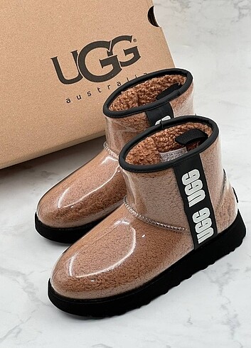 37 Beden UGG BOT 