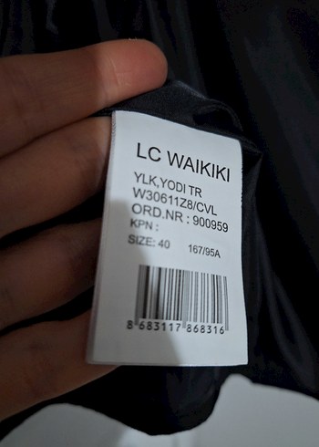 l Beden siyah Renk LC Waikiki Kadın Şişme Yelek