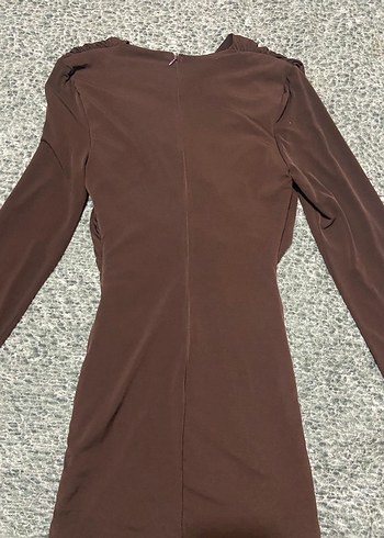 Kahverengi pencere detaylı elbise - Görsel 2