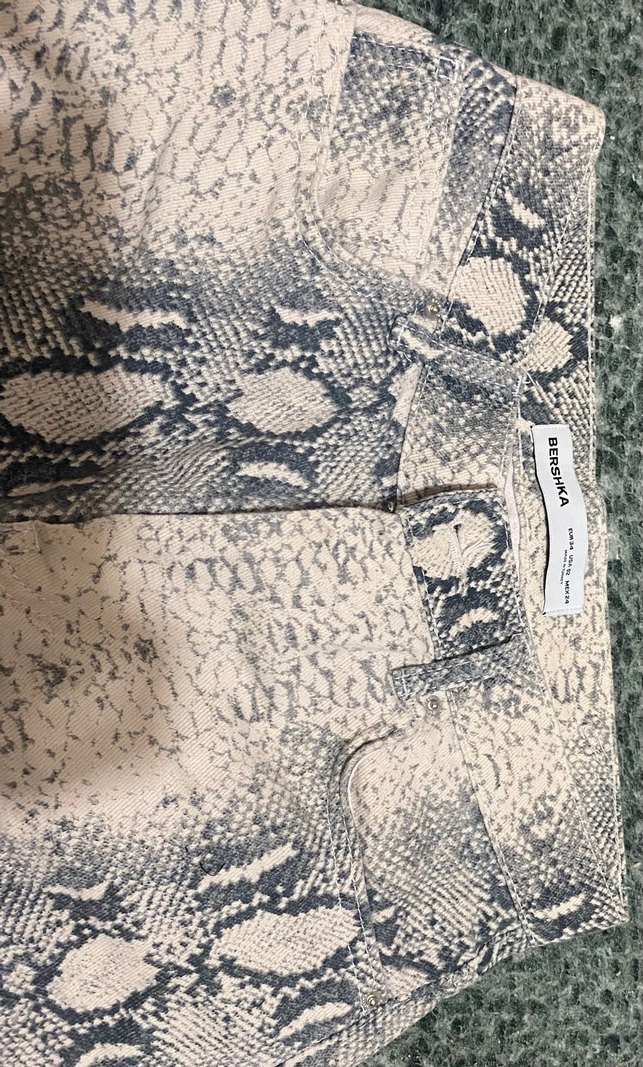 Bershka desenli jean - Görsel 4