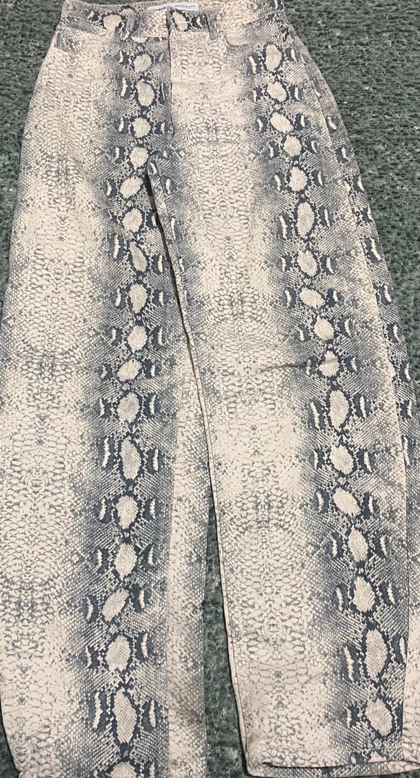 Bershka desenli jean - Görsel 2