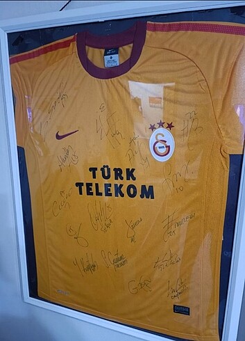 Galatasaray 2011 İmzalı Forma