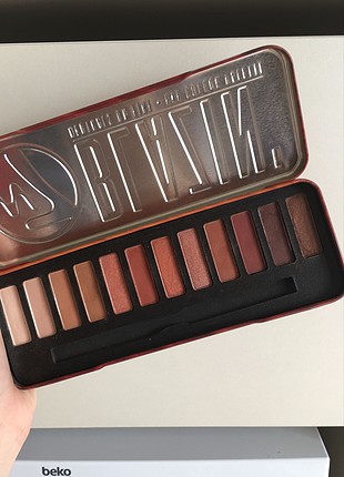 Maybelline W7 Blazin? Palet