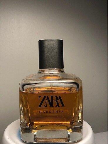 Zara gardenia parfüm