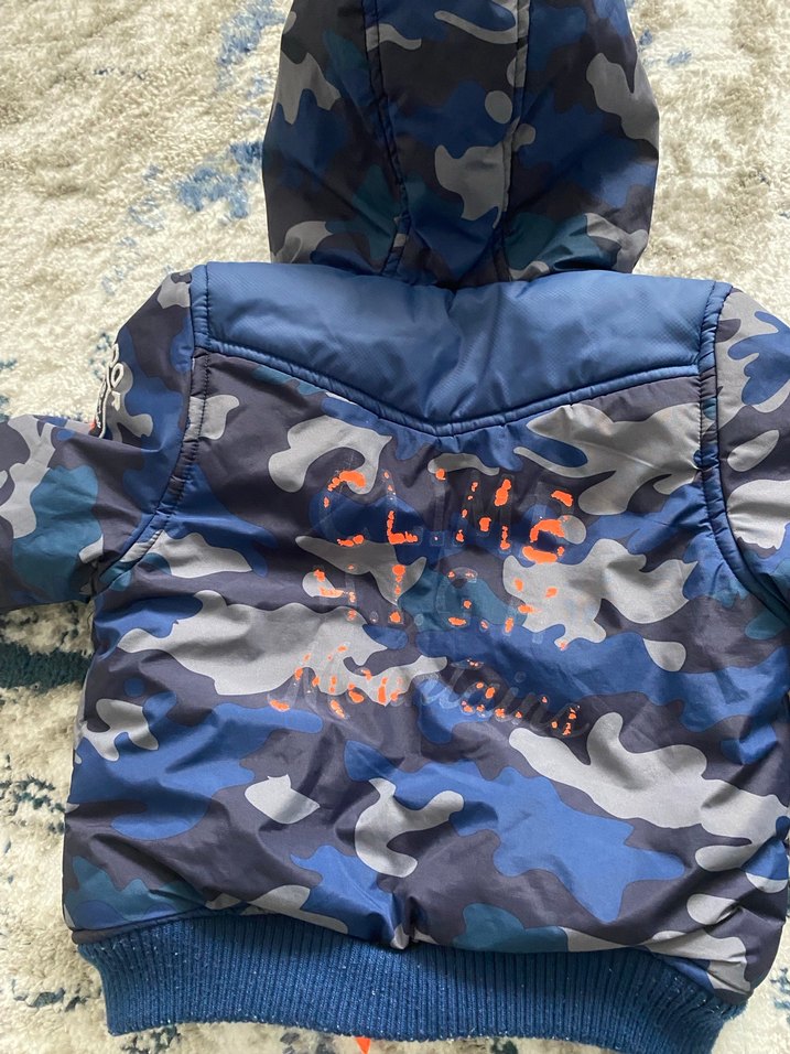 Erkek Çocuk Kamuflaj Desenli Kapüşonlu Mont - Görsel 3