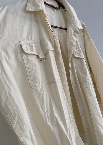 Beyaz Keten Düğmeli Salaş Kadın Gömlek - Görsel 3