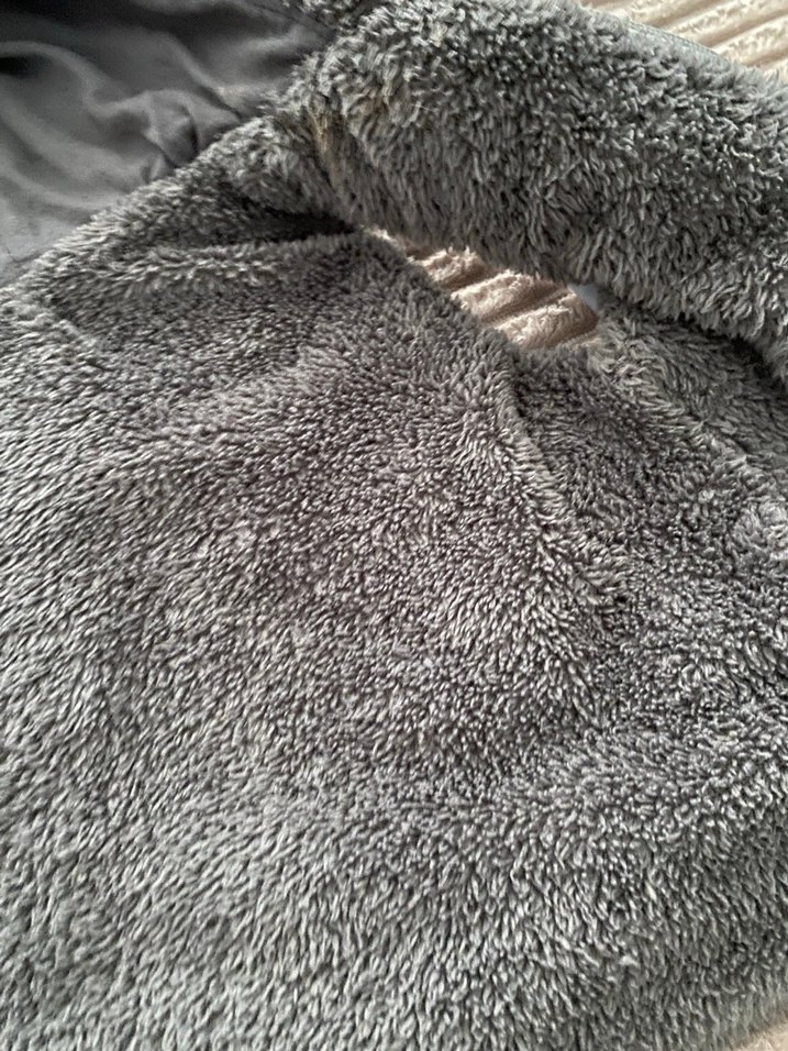 Erkek Çocuk Kapüşonlu Peluş Detaylı Gri Yelek - Görsel 5