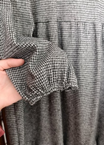 Gri Piliseli Ekose Uzun Kollu Kadın Tesettür Elbise - Görsel 3