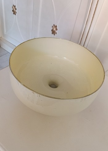 Beyaz Ayaklı Dekoratif Vazo - Görsel 3