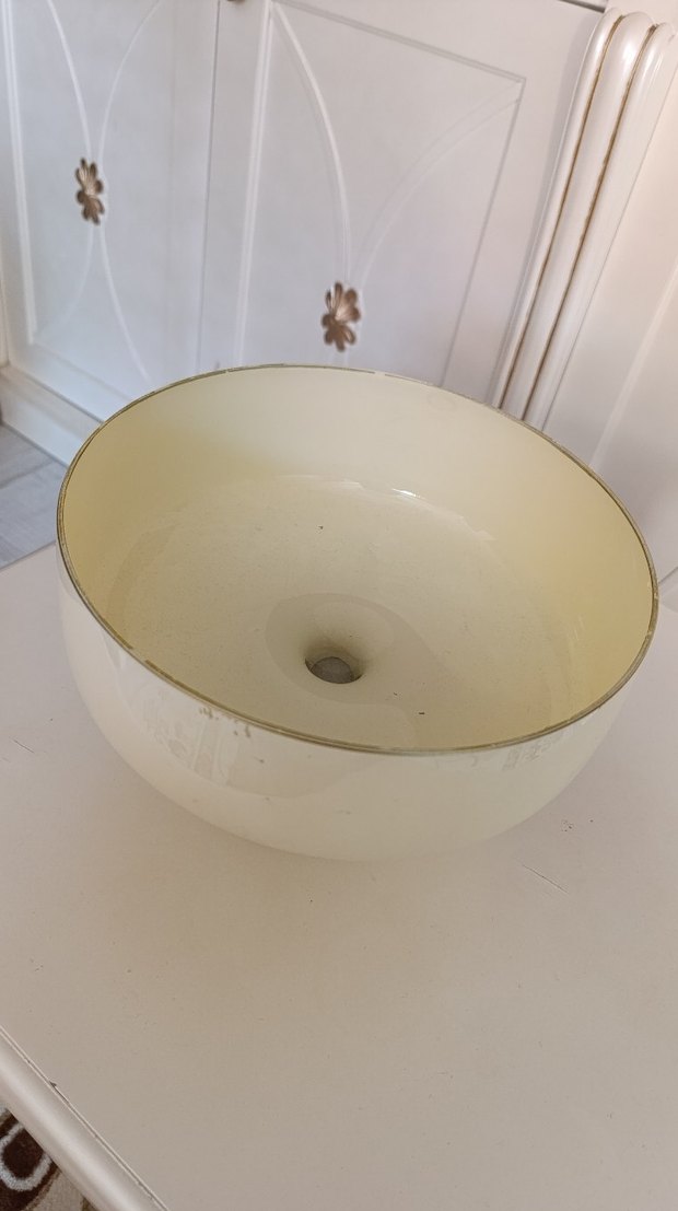 Beyaz Ayaklı Dekoratif Vazo - Görsel 3