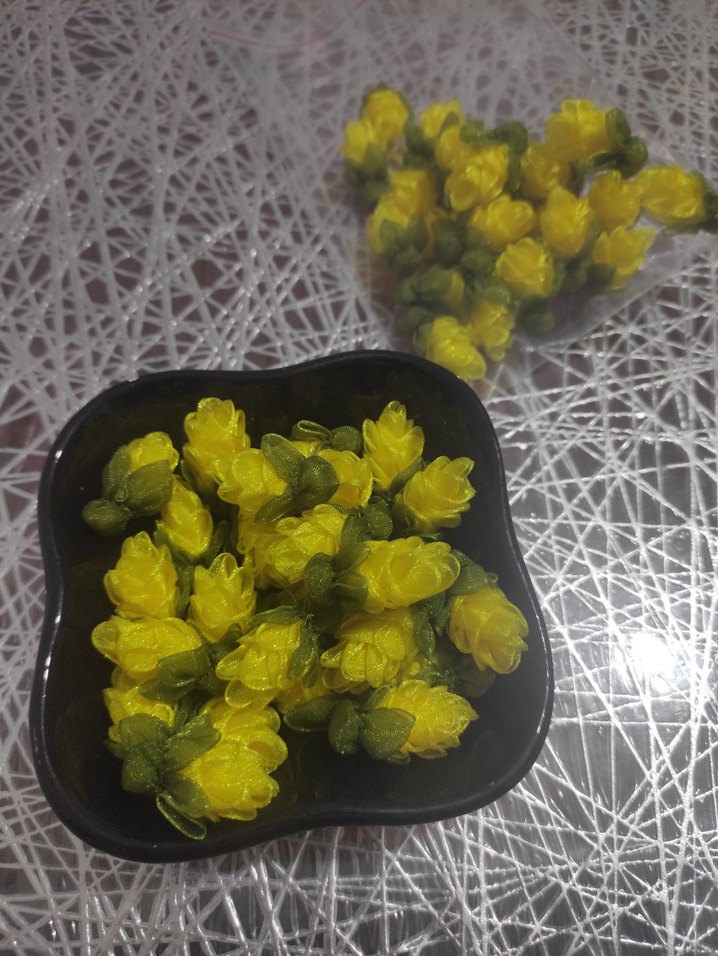 Pastel Renkli Mini Çiçek kurdele oyası 100 adet - Görsel 4