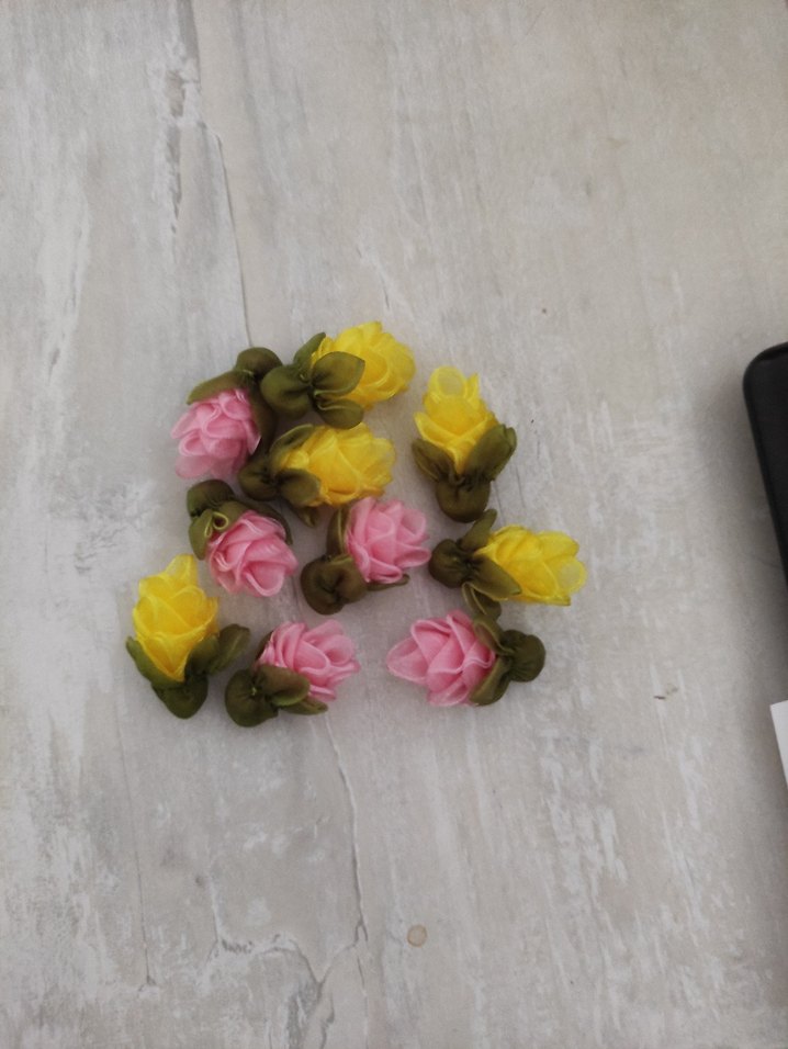 Pastel Renkli Mini Çiçek kurdele oyası 100 adet - Görsel 3