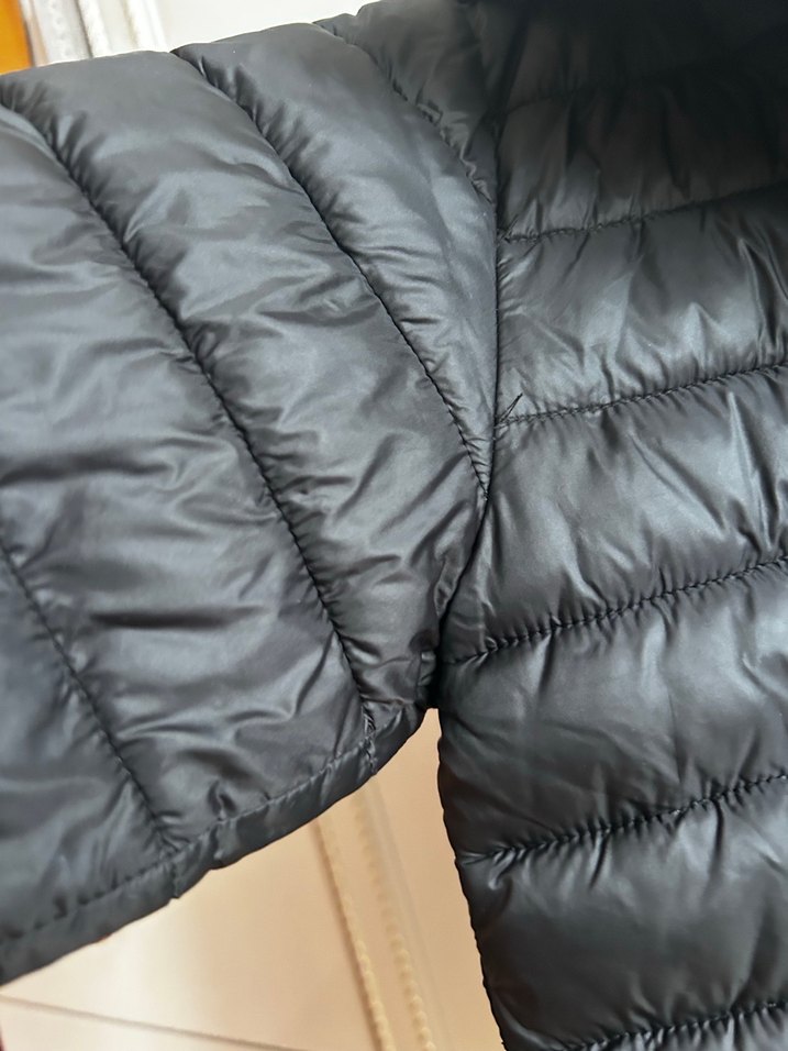 Siyah Fermuarlı Kadın Kışlık Mont - Görsel 3