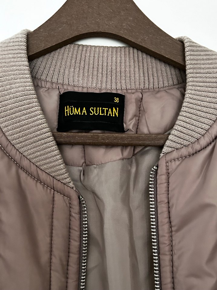 Bej Kadın Fermuarlı Mont - Görsel 2