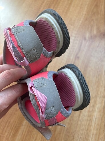 LC Waikiki Kız çocuk sandalet