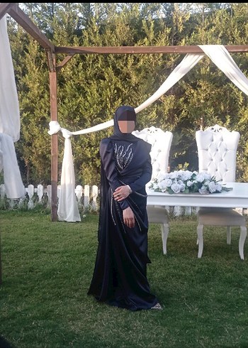 36 Beden Lacivert İşlemeli Uzun Abiye Elbise(2 m Şal hediye)