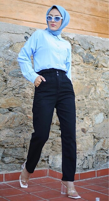 Siyah beli lastikli mom jean