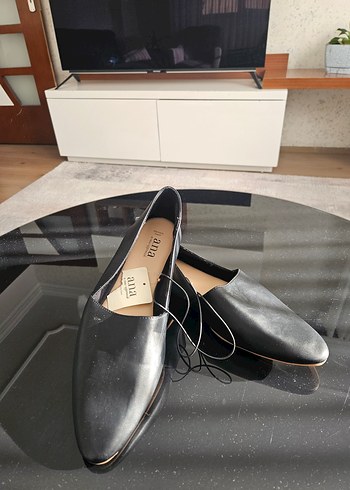 Kadın Siyah Deri Babet - Görsel 2