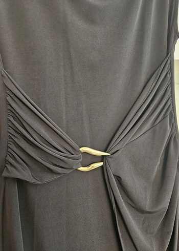 Siyah Drapeli Uzun kayık Yaka Elbise - Görsel 5