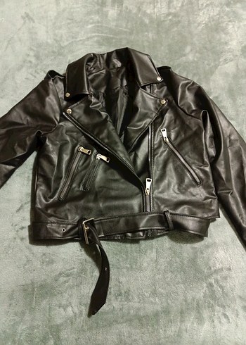 Trendyol & Milla Siyah Deri Biker Ceket Kadın