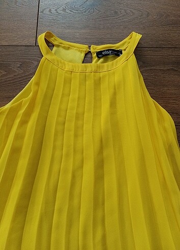 Diğer Canlı sarı sifon elbise