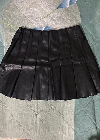 Stradivarius Siyah Deri Pilili Midi Etek Zara - Görsel 7