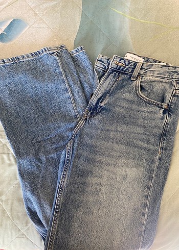 BERSHKA Düğmeli Mavi Denim Rahat Kesim Kadın Jean zara - Görsel 2