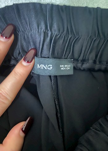 Mango Siyah Saten Salaş Midi Kadın Pantolon Zara - Görsel 4