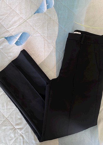 Kadın Siyah Pilili Nervürlü Kumaş Pantolon Zara - Görsel 3