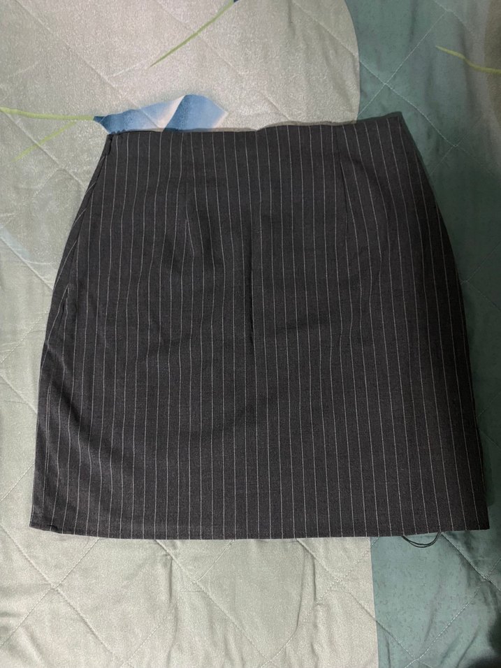 DeFacto Siyah Çizgili Pilili Midi Etek zara - Görsel 3