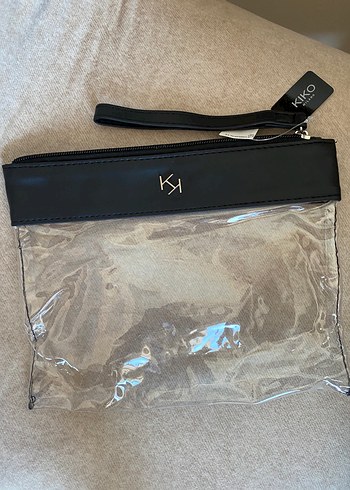 Kiko Minimalist Siyah Deri Makyaj Çantası Zara - Görsel 2