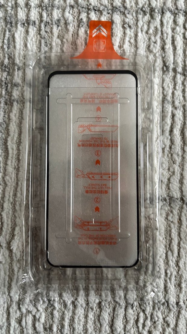 Toz Geçirmez Koyu Gri Telefon Ekran Koruyucu iPhone 13 - Görsel 3