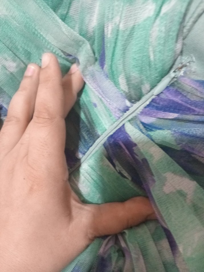 Bohem Renkli Uzun Fırfırlı Elbise - Görsel 3