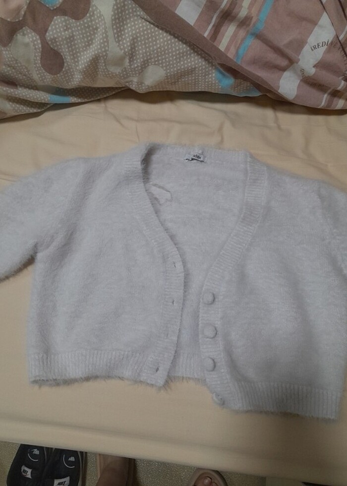 Crop hırka - Görsel 3