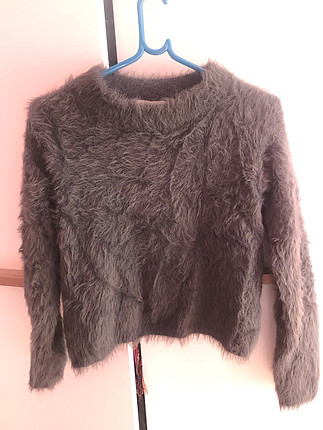 H&M duman grisi crop top tüylü peluş kazak