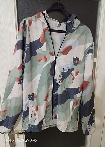Zara erkek yağmurluk rüzgarlık 