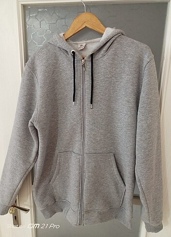 Erkek kapüşonlu sweatshirt