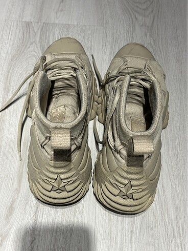 38 Beden Converse