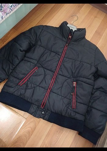 RODİ JEANS
Fermuarlı, Kısa Kesim, Siyah Kışlık mont - Görsel 2