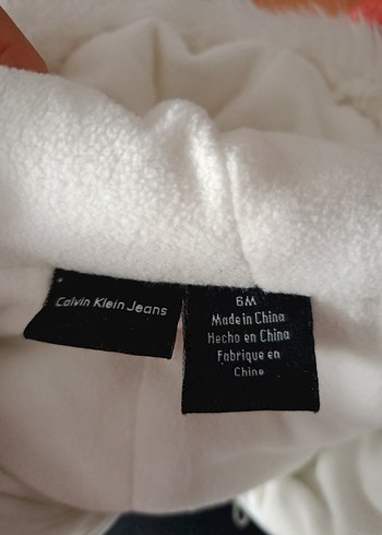 Calvin Klein Beyaz Kürklü Bebek Kız Tulumu - Görsel 2