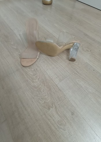 38 Beden Şeffaf terlik