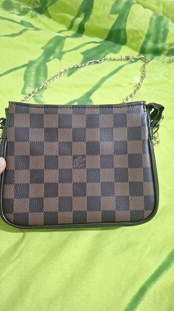 Louis vuitton canta 