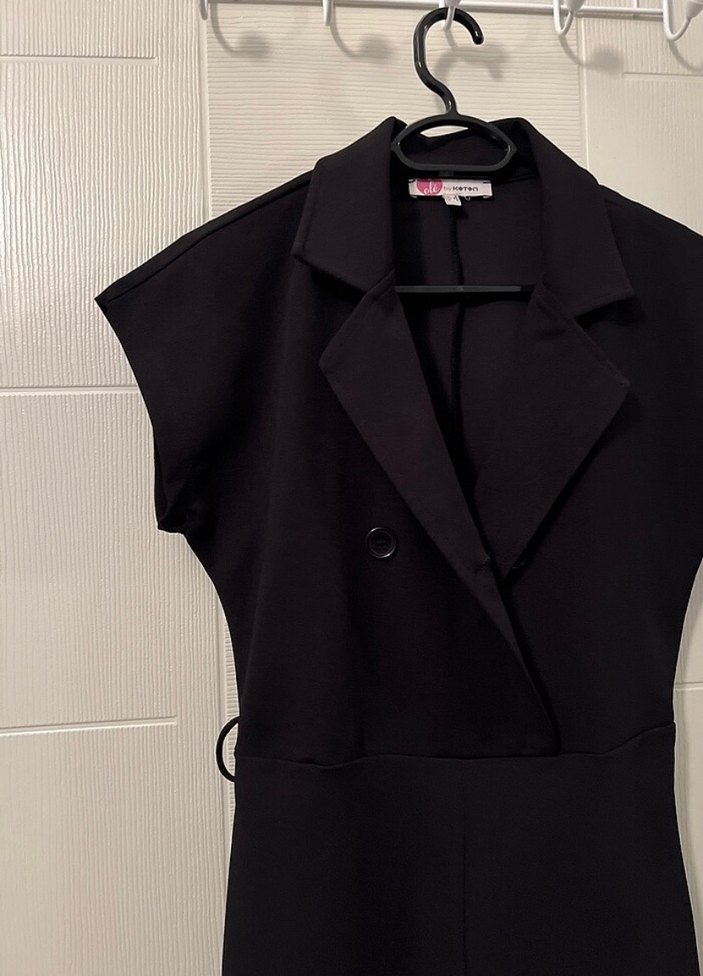 Siyah Mini Kolsuz Tulum - Görsel 2