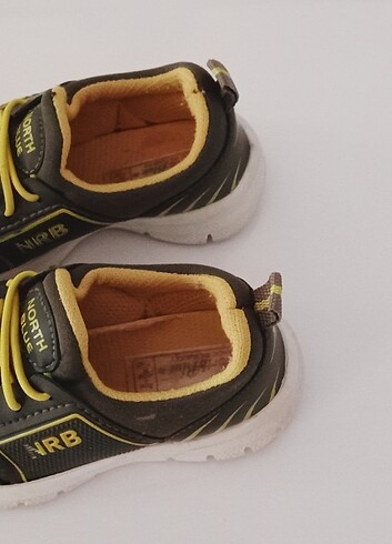 NR39 23 numara çocuk spor ayakkabi