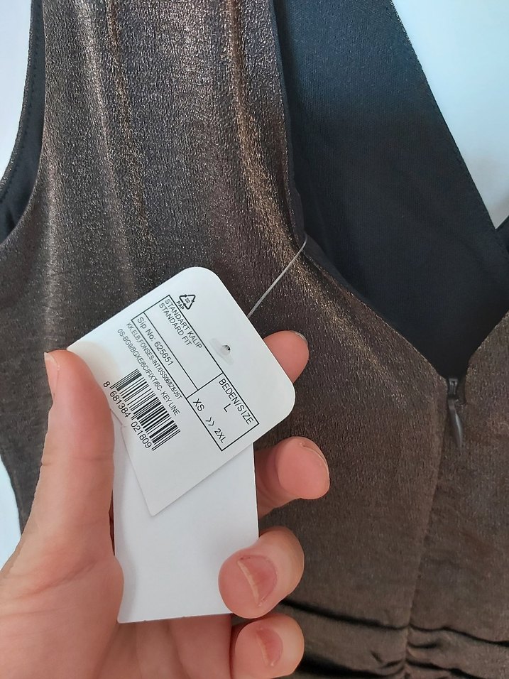 Kahverengi Parlak Midi Drapeli Kadın Elbise - Görsel 5