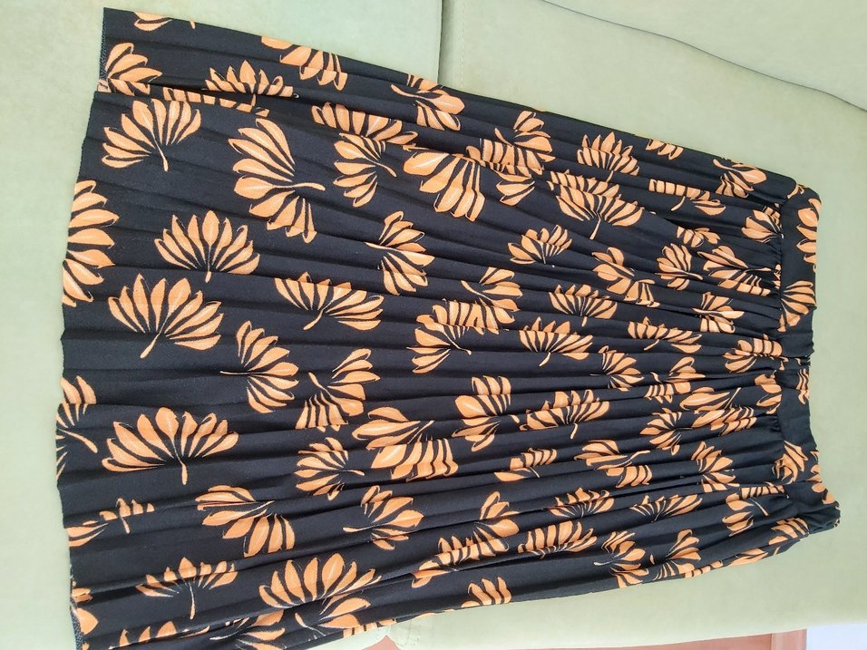 Sarı Desenli Pilili Midi Etek - Görsel 2