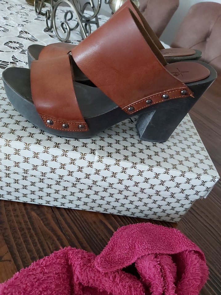 Kahverengi Tokalı Kadın Blok Topuklu Sandalet - Görsel 3